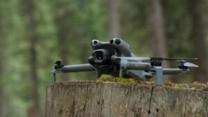 DJI presenta el Mini 5 Pro, el primer dron del mundo con un sensor de 1 pulgada