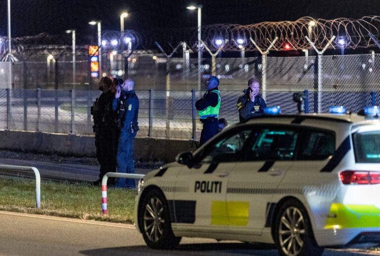 El aeropuerto de Copenhague cierra tras el avistamiento de varios drones