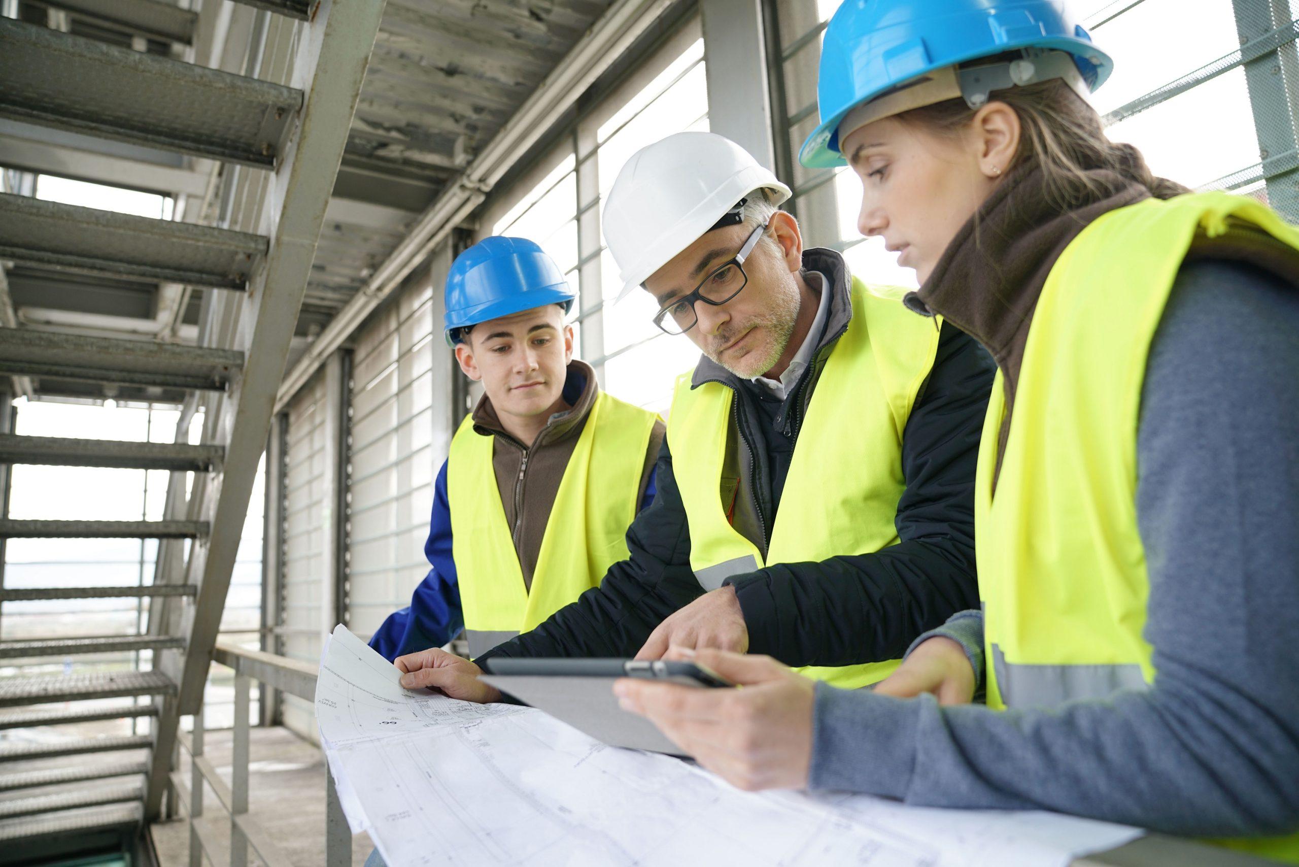 Tecnología y actualización en planta industrial