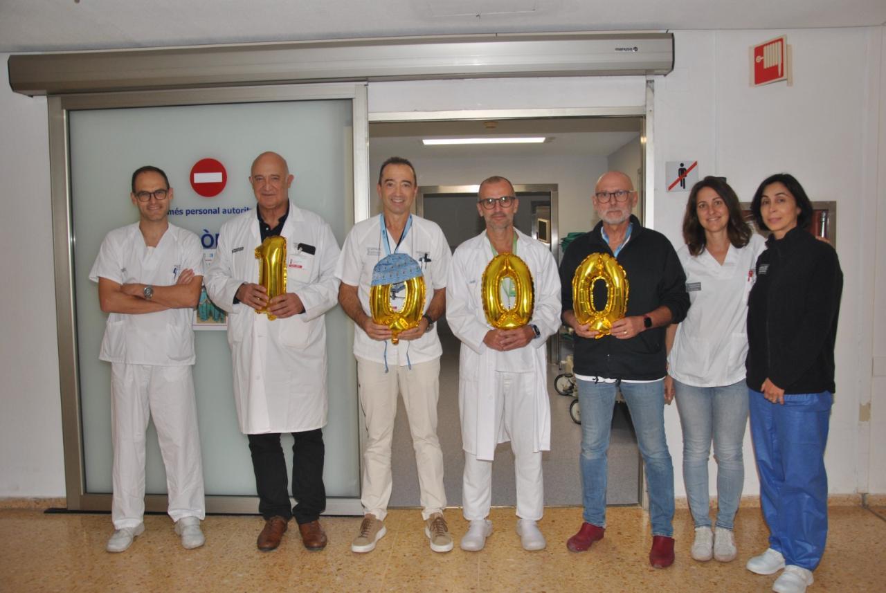 Equipo quirúrgico empleando robótica