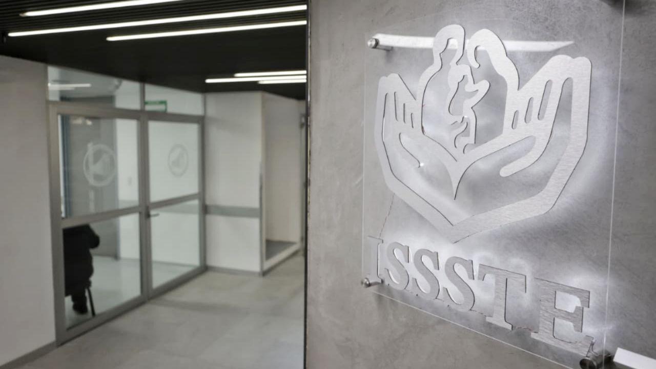 Robot Da Vinci en centro de cirugía robótica