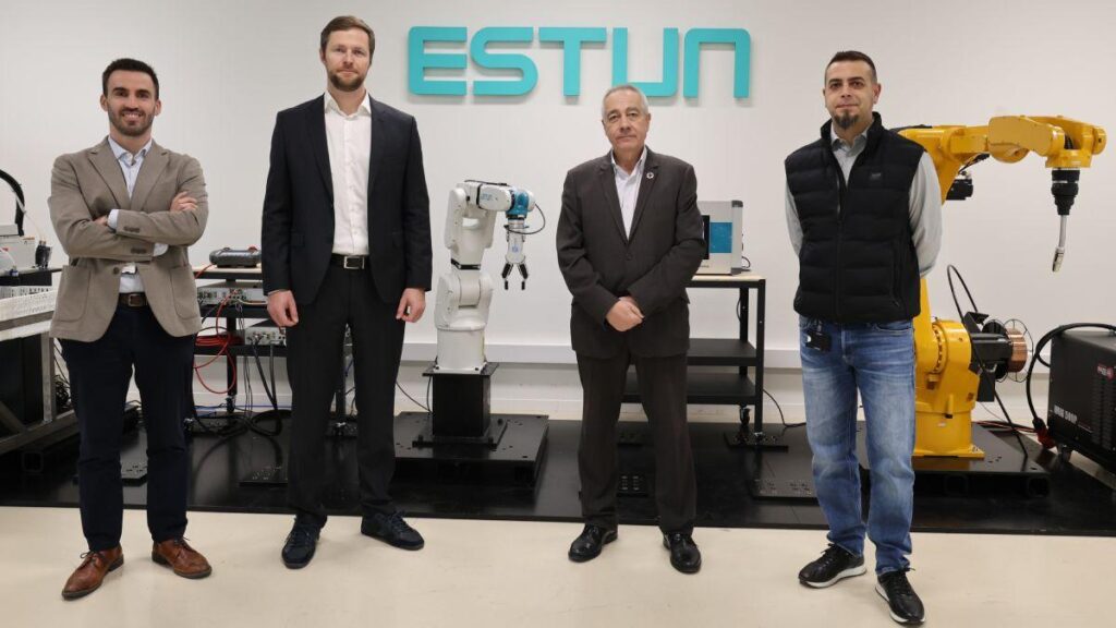 Estun débarque à DFactory Barcelone