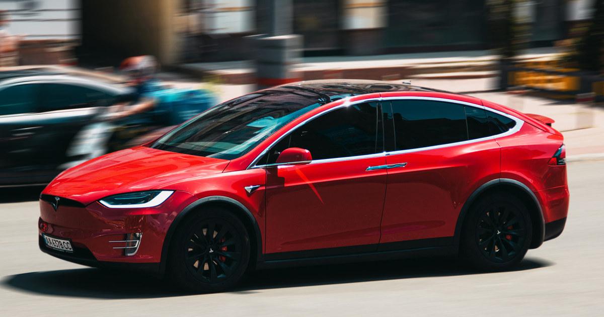 Fábrica de Tesla reconvertida a robots humanoides Fábrica de Tesla reconvertida a robots humanoides