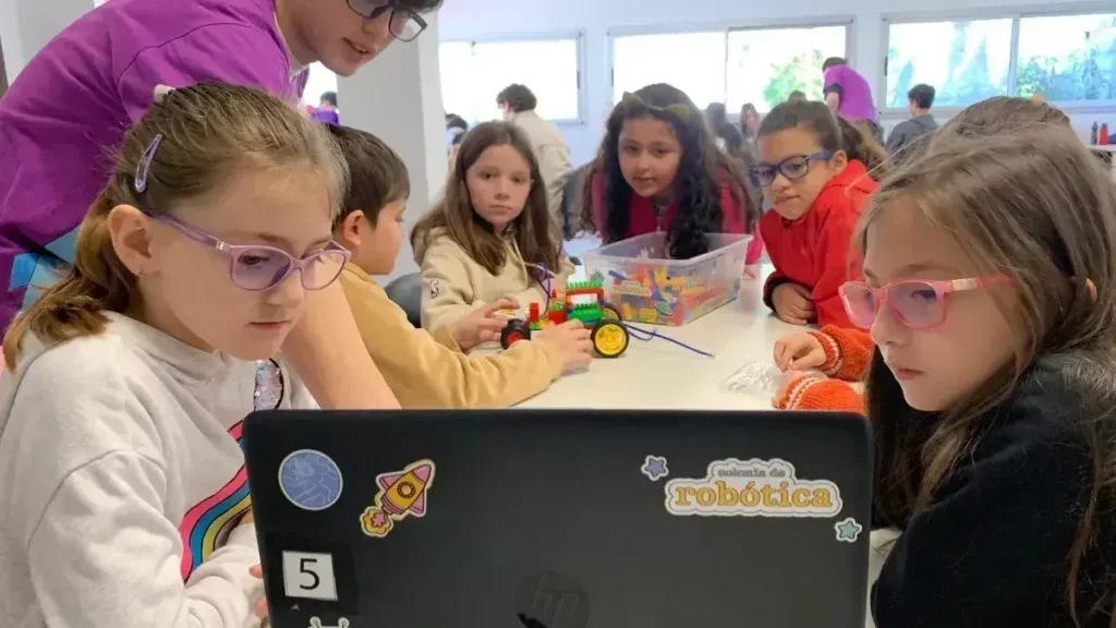 colonia de robótica en San Nicolás