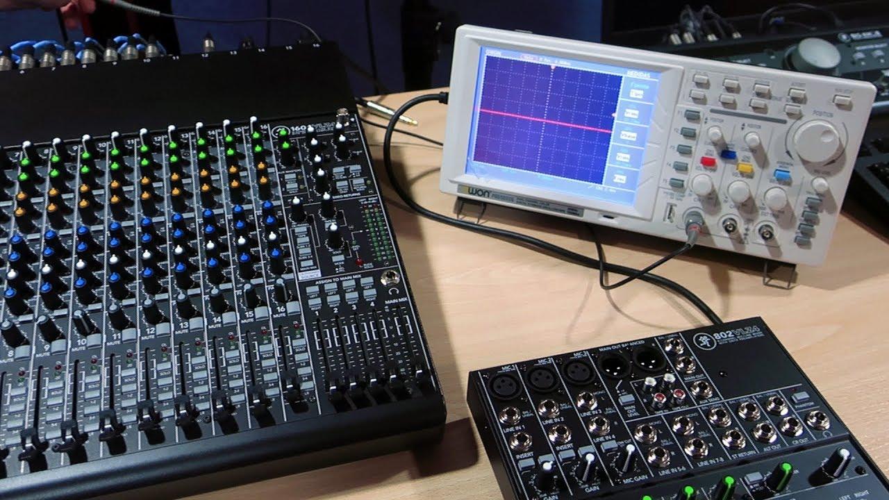 Osciloscopio midiendo amplificador Osciloscopio midiendo amplificador