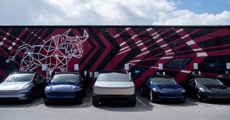 Tesla apuesta a los robotaxis sin conductor