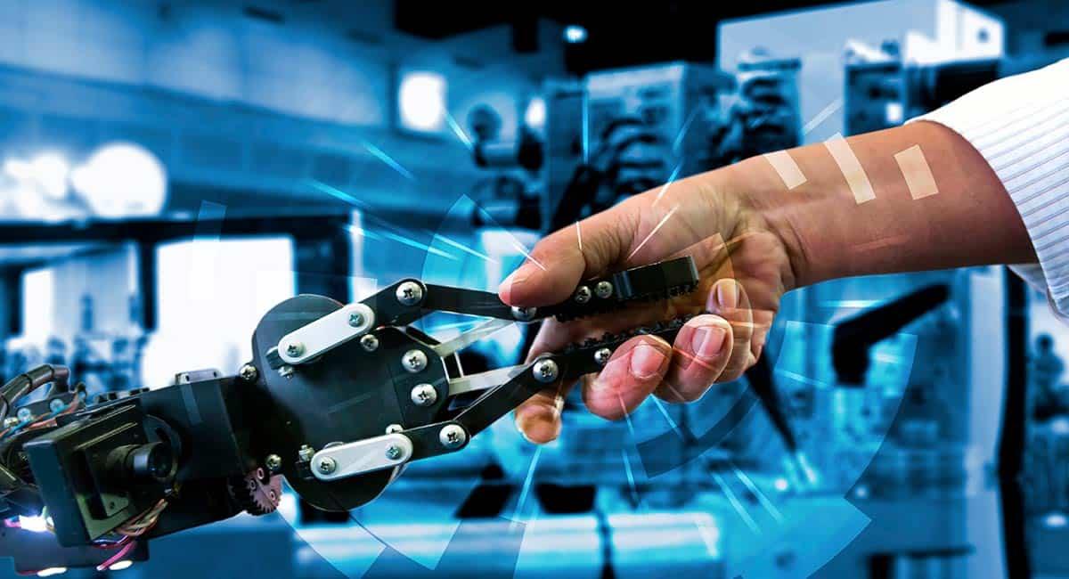 Cobots y brazos robóticos en fábricas Cobots y brazos robóticos en fábricas