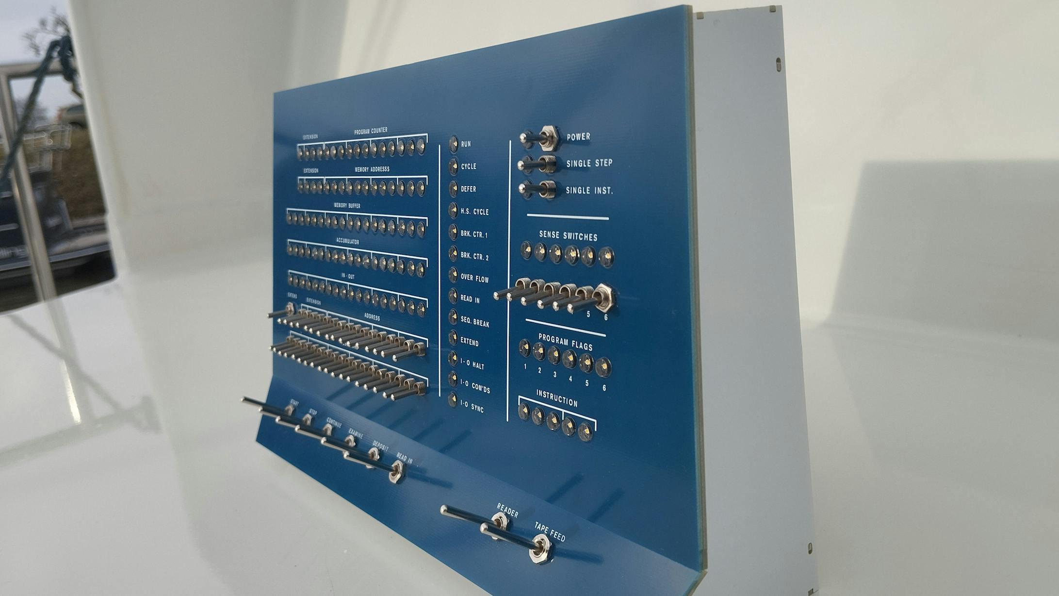 Interior réplica PiDP-1 y Raspberry Pi Interior réplica PiDP-1 y Raspberry Pi