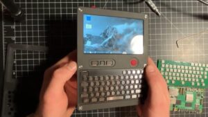 tipo de cyberdeck con raspberry pi