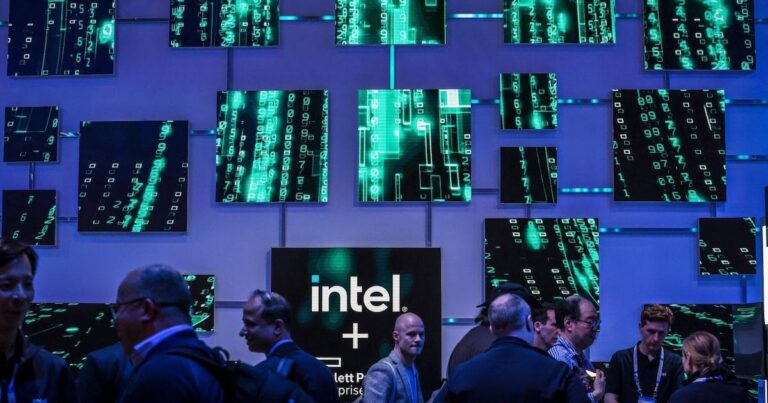 Acuerdo entre Intel y Apple para producir semiconductores en EE.UU.