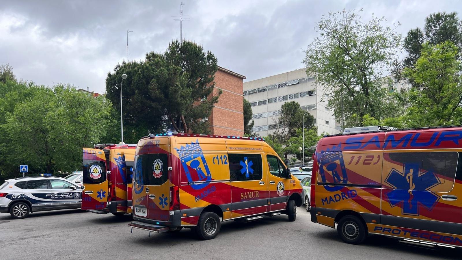 SAMUR Protección Civil Personal del SAMUR trabajando
