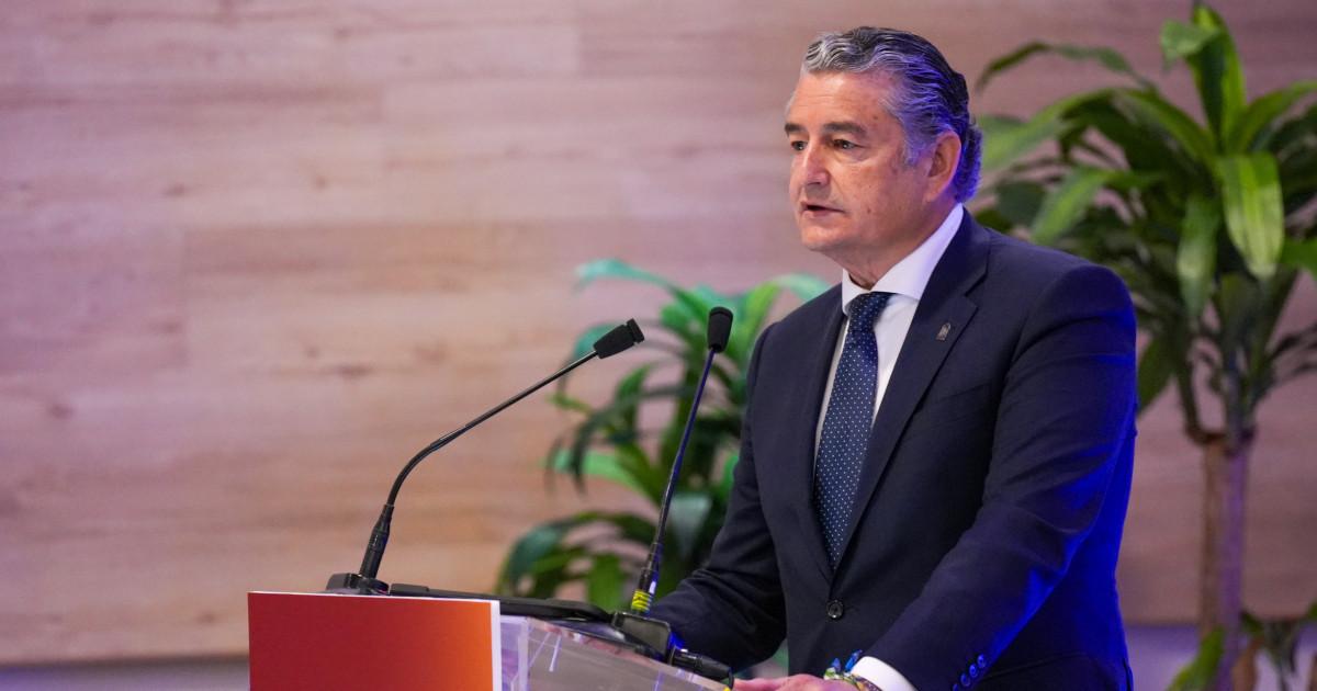 Robots quirúrgicos en hospitales andaluces Cirugía robótica en la sanidad pública de Andalucía