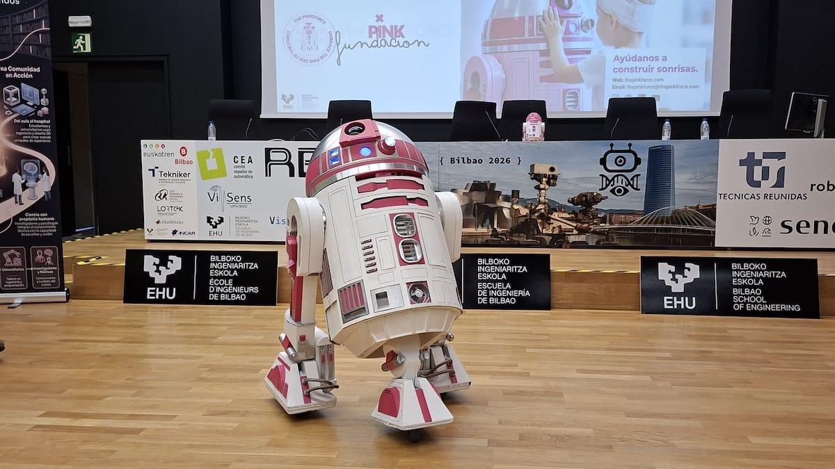 Construcción de robots para el Hospital de Basurto Estudiantes de ingeniería trabajando en robots solidarios