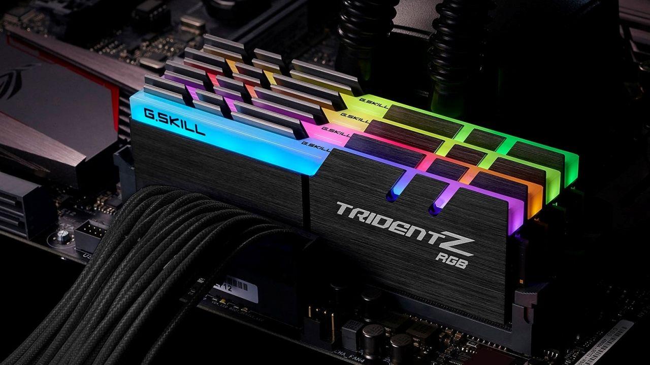 Memoria RAM en placa base Memoria RAM en placa base