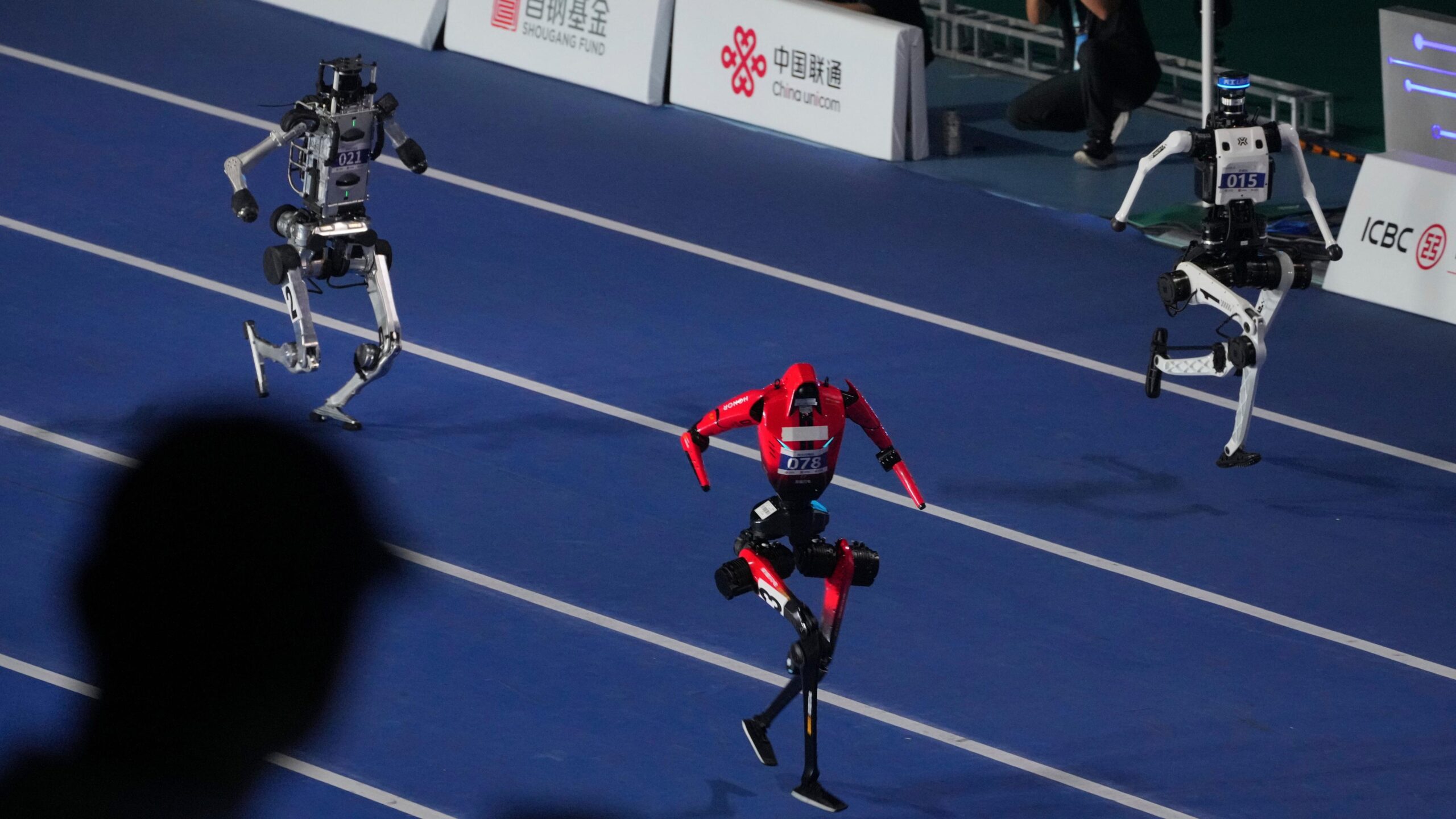 Robot humanoide récord Usain Bolt Robot humanoide superando récord Usain Bolt