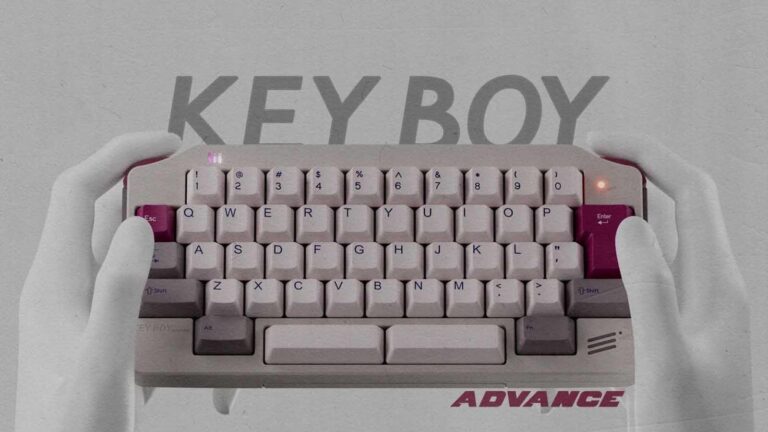 teclado diseño Game Boy
