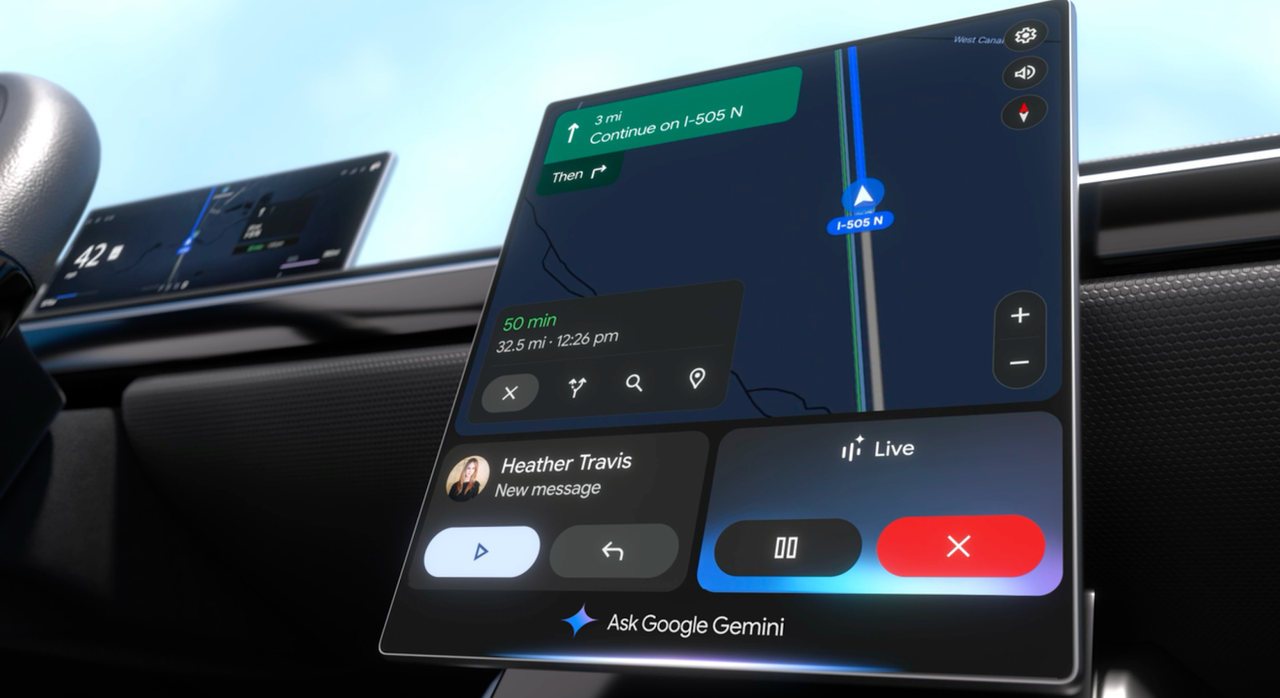 Android Auto mostrando la navegación Pantalla de Android Auto con mapas