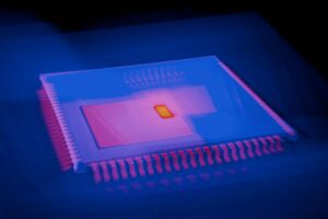 Representación abstracta de un microchip de alta tecnología, simbolizando la potencia de procesamiento del módulo Amlogic A311Y3 para Edge AI.