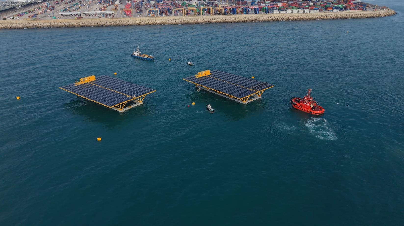 Energía solar fotovoltaica Paneles solares fotovoltaicos en cubierta