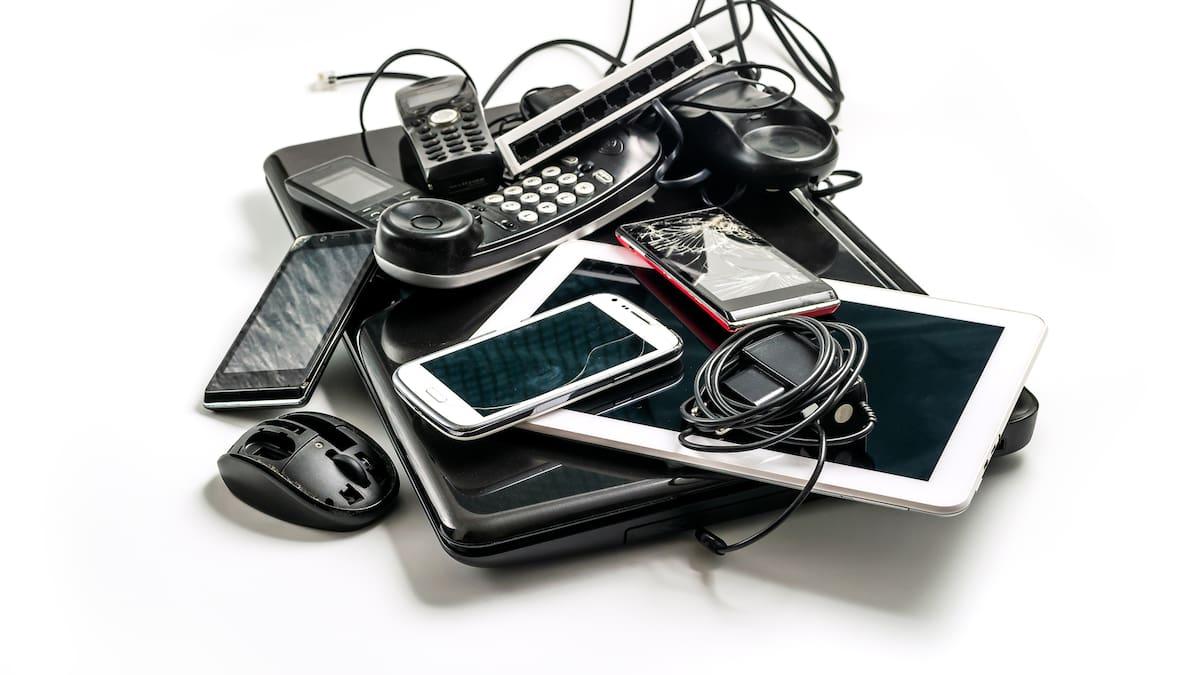 Residuos electrónicos y recogida selectiva Residuos electrónicos para recogida y reciclaje